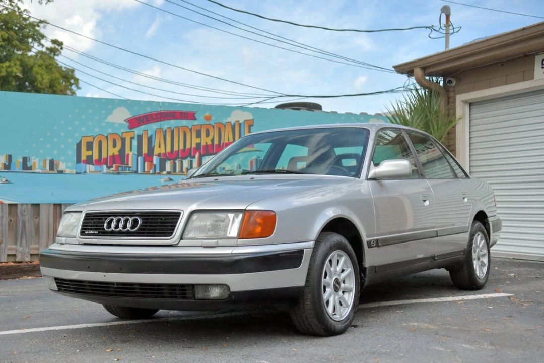 1993 Audi C4 100 - Image 5 of 12