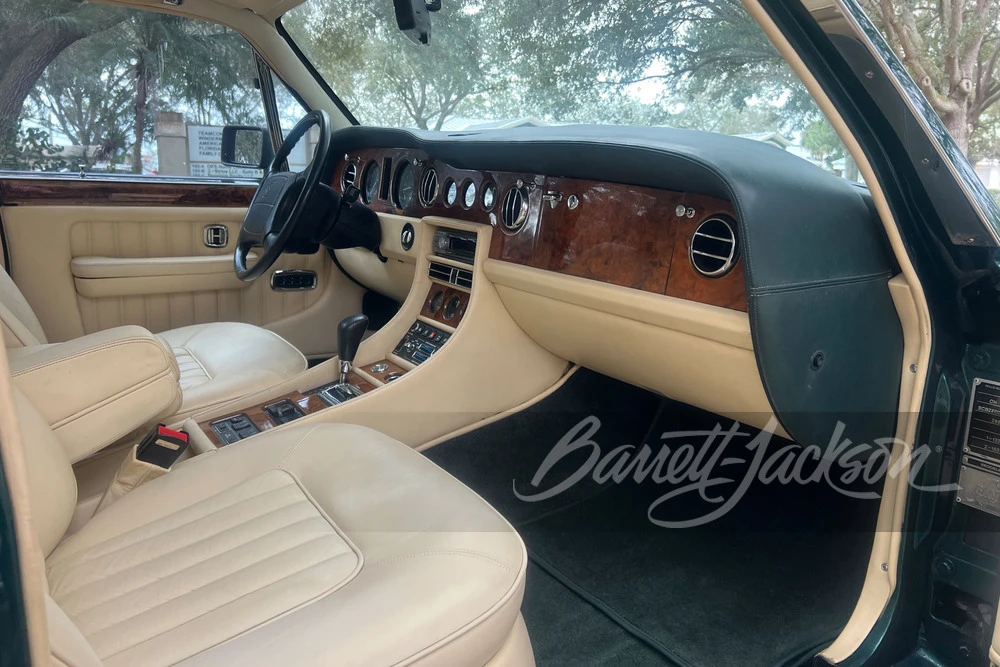 1993 Bentley Brooklands - Image 8 of 29