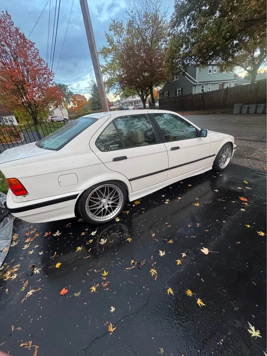 1993 BMW E36 3 Series - Image 4 of 11