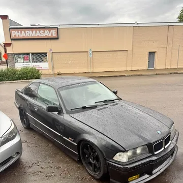 1993 BMW 325is