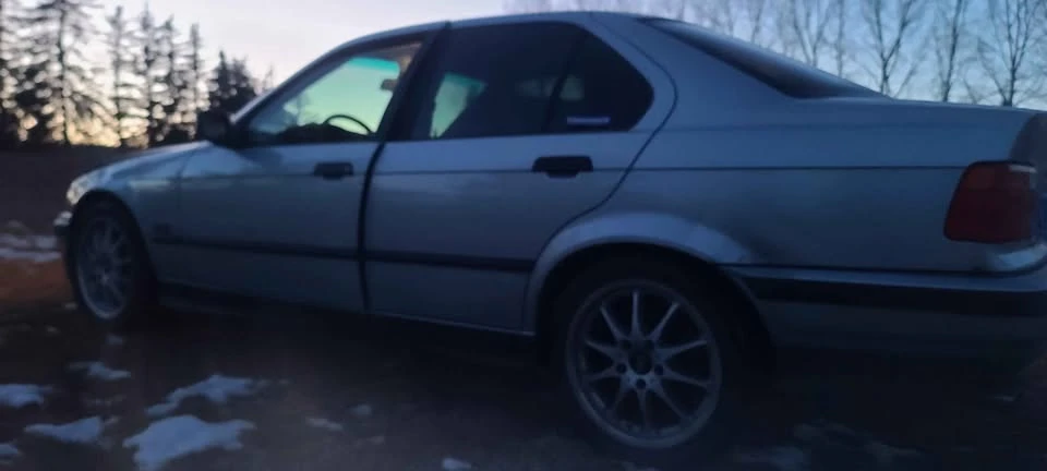 1993 BMW E36 3 Series - Image 4 of 5
