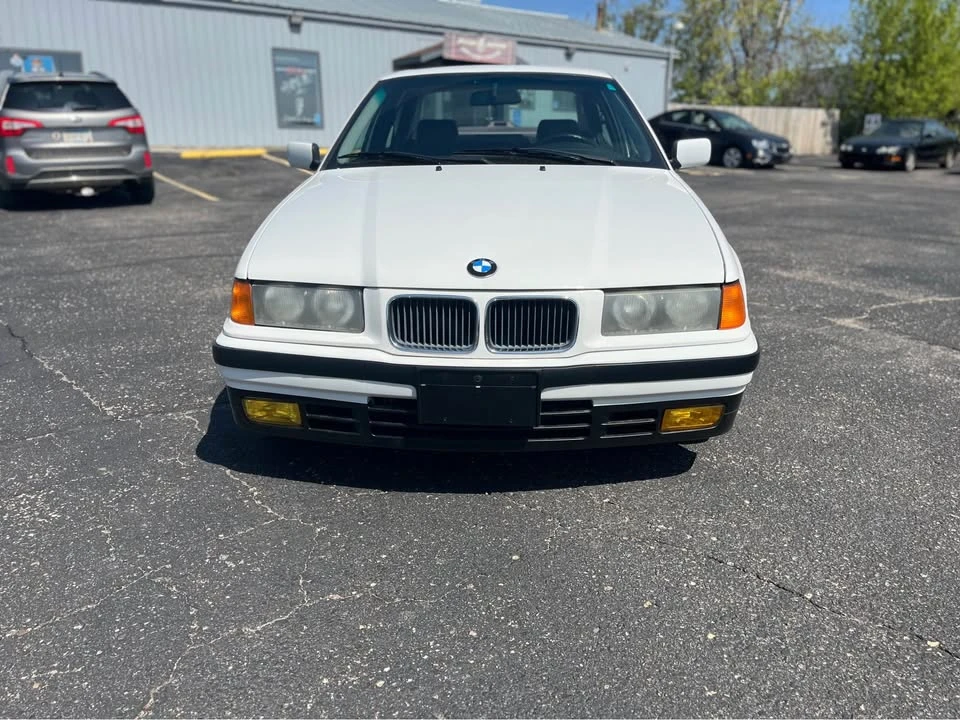 1993 BMW E36 3 Series - Image 2 of 15