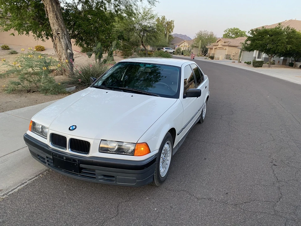 1993 BMW E36 3 Series - Image 2 of 31