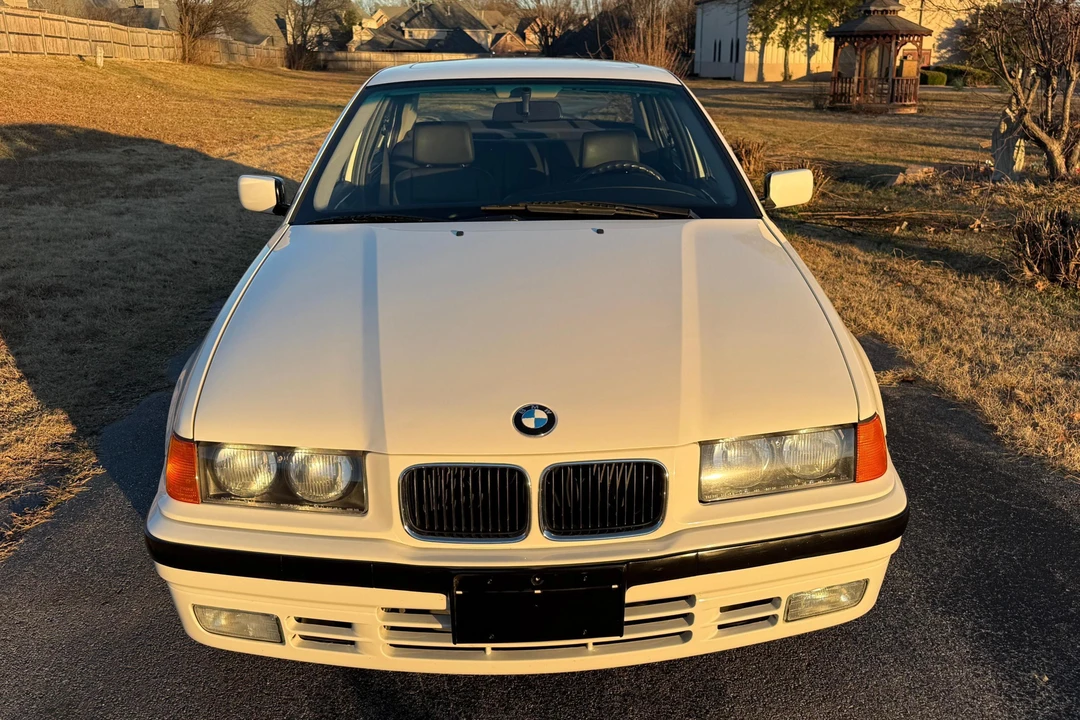 1993 BMW E36 3 Series - Image 2 of 31