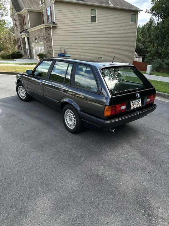 1993 BMW E30 3 Series - Image 11 of 31