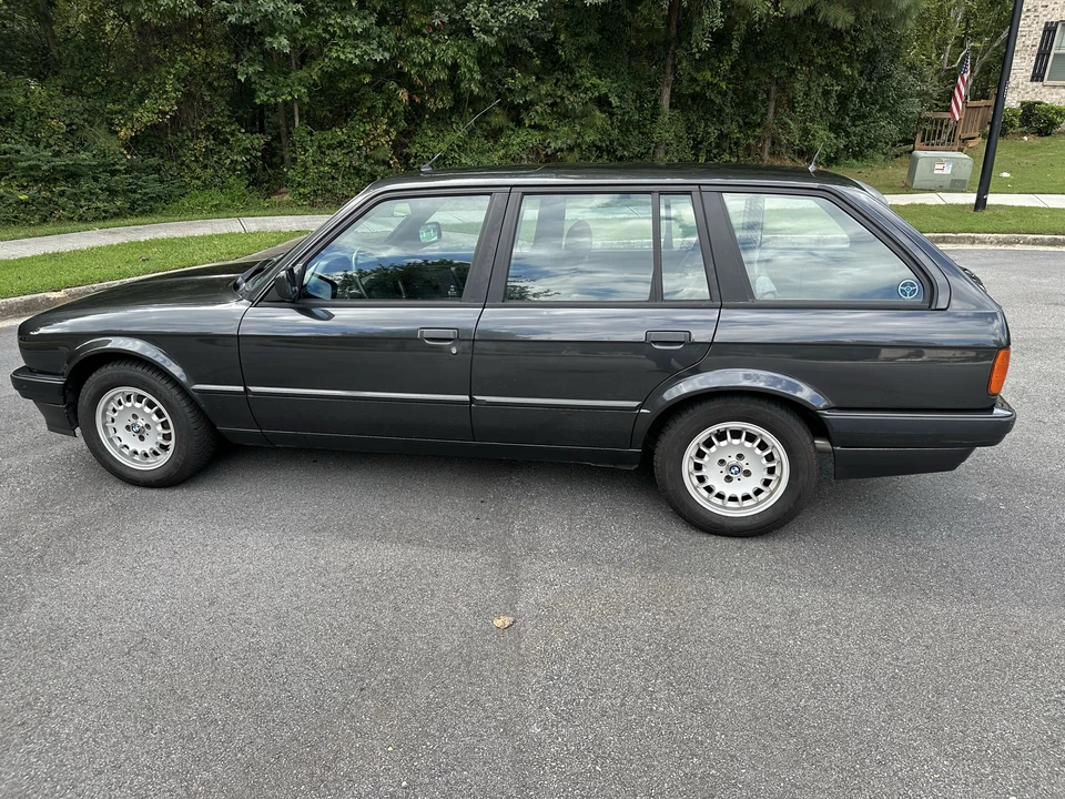 1993 BMW E30 3 Series - Image 7 of 31