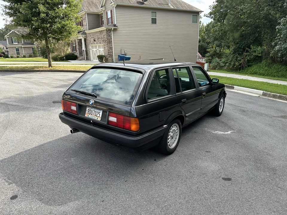 1993 BMW E30 3 Series - Image 16 of 31
