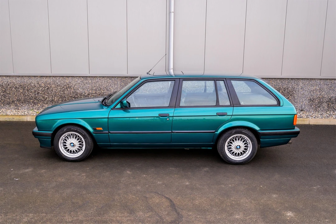 1993 BMW E30 3 Series - Image 14 of 31
