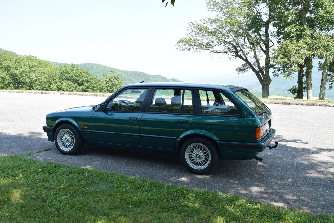 1993 BMW E30 3 Series - Image 7 of 31