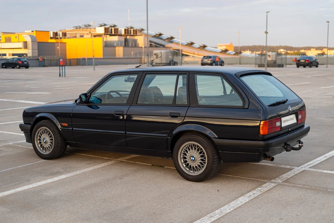 1993 BMW E30 3 Series - Image 9 of 31