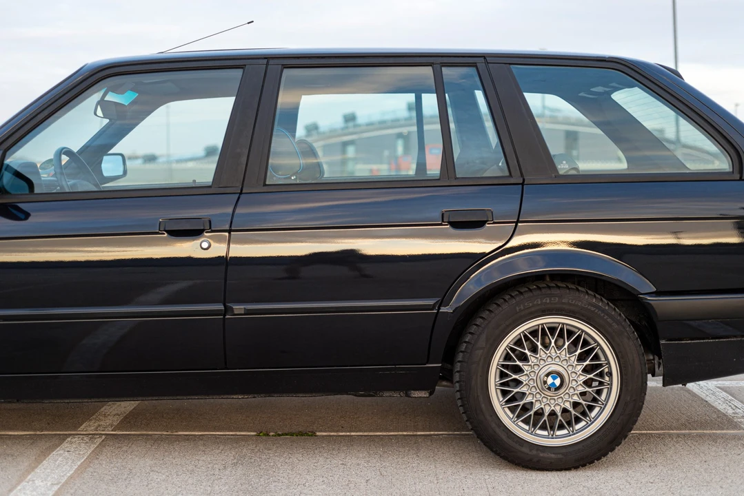 1993 BMW E30 3 Series - Image 28 of 31
