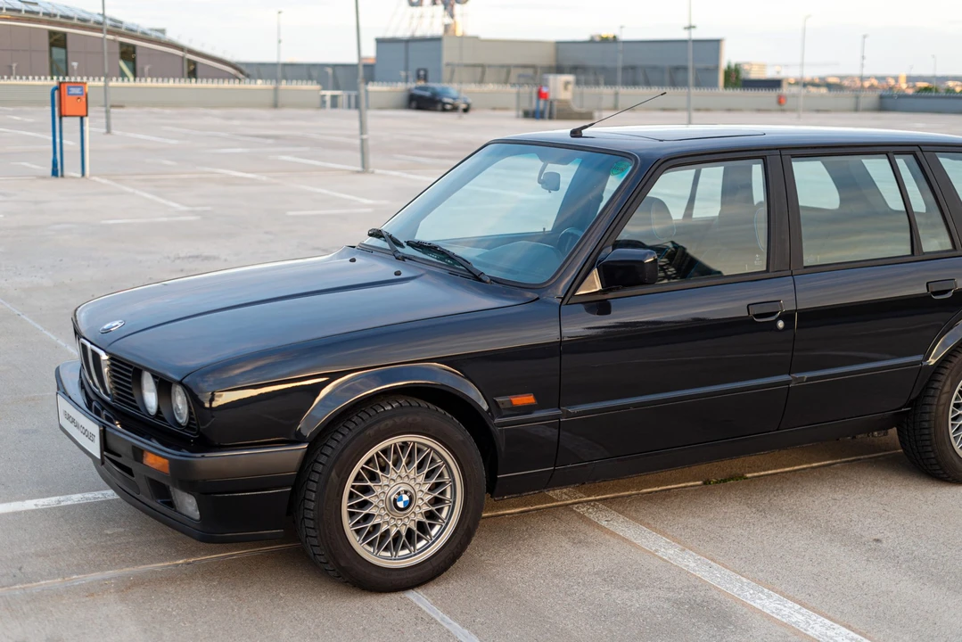 1993 BMW E30 3 Series - Image 25 of 31