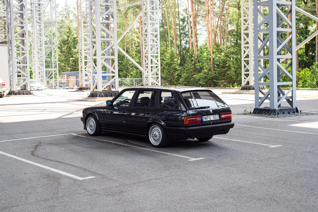1993 BMW E30 3 Series - Image 26 of 31
