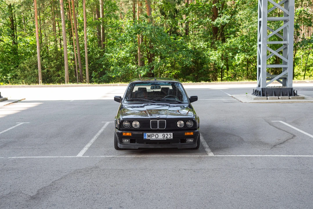 1993 BMW E30 3 Series - Image 6 of 31