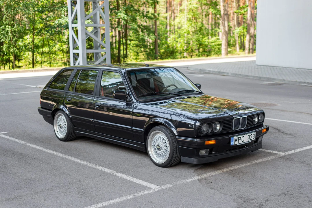 1993 BMW E30 3 Series - Image 15 of 31