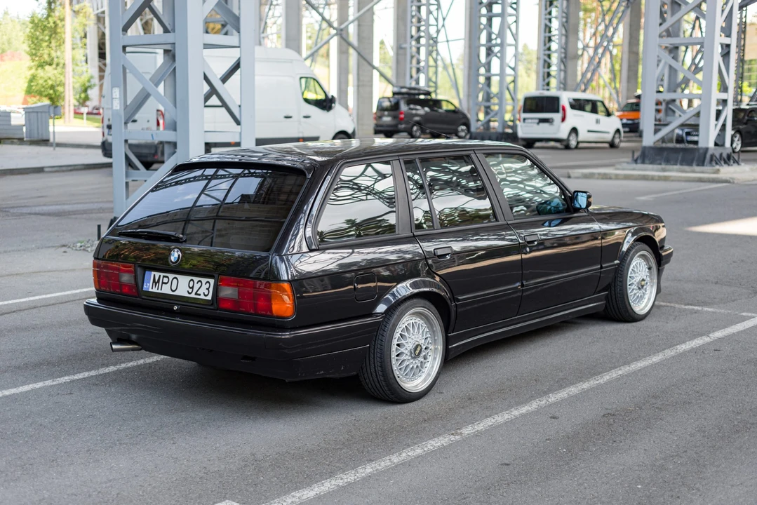 1993 BMW E30 3 Series - Image 22 of 31
