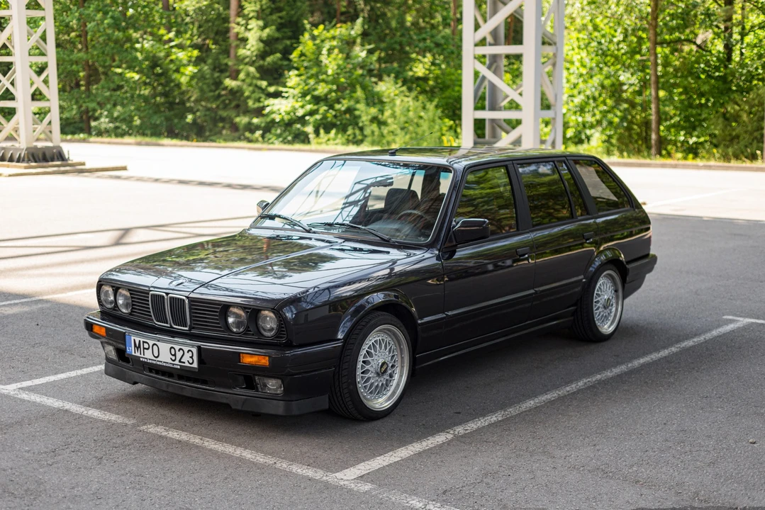 1993 BMW E30 3 Series - Image 3 of 31