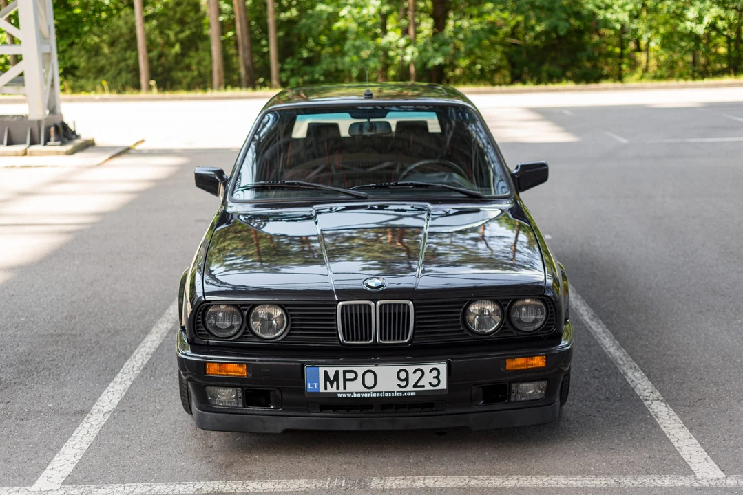 1993 BMW E30 3 Series - Image 10 of 31