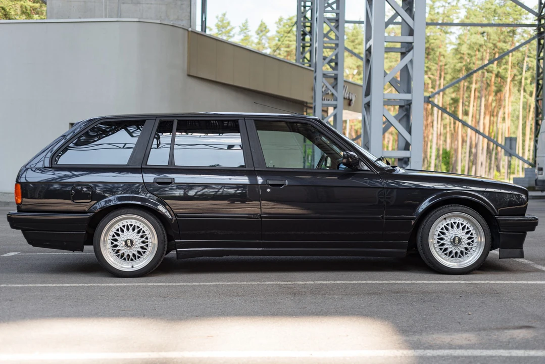 1993 BMW E30 3 Series - Image 19 of 31
