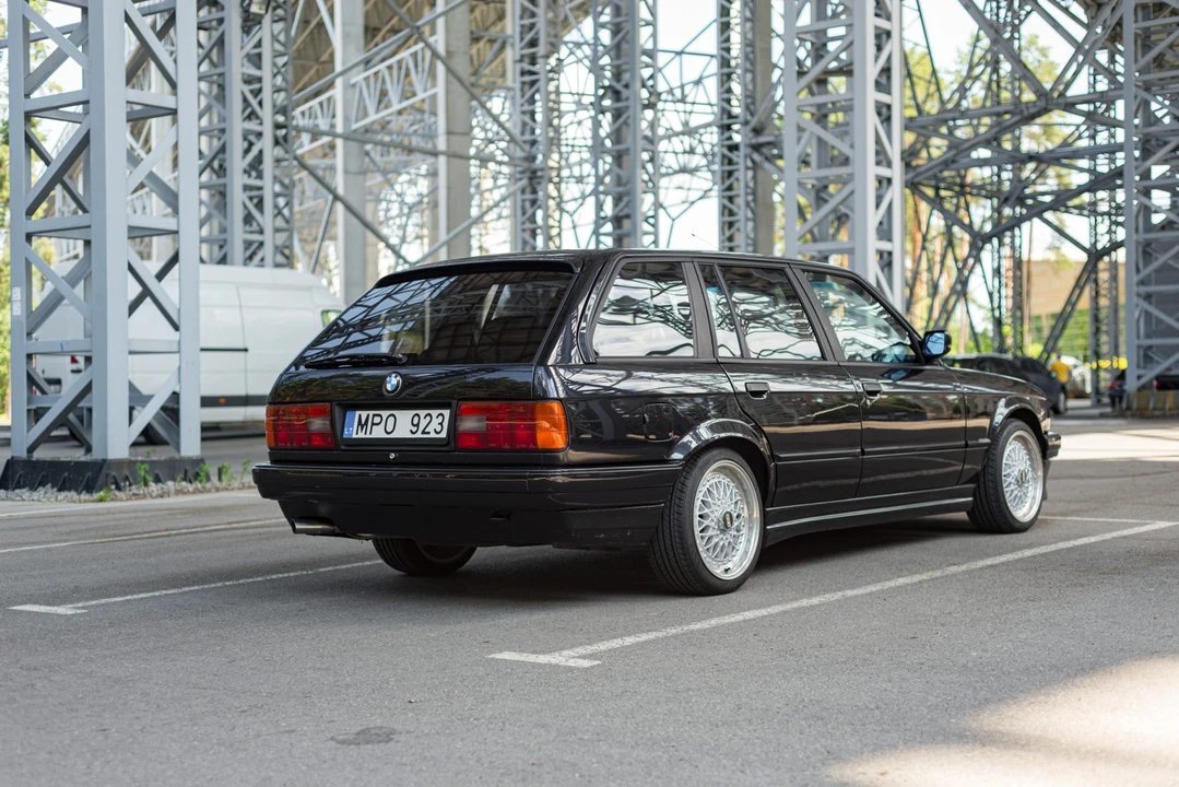 1993 BMW E30 3 Series - Image 21 of 31