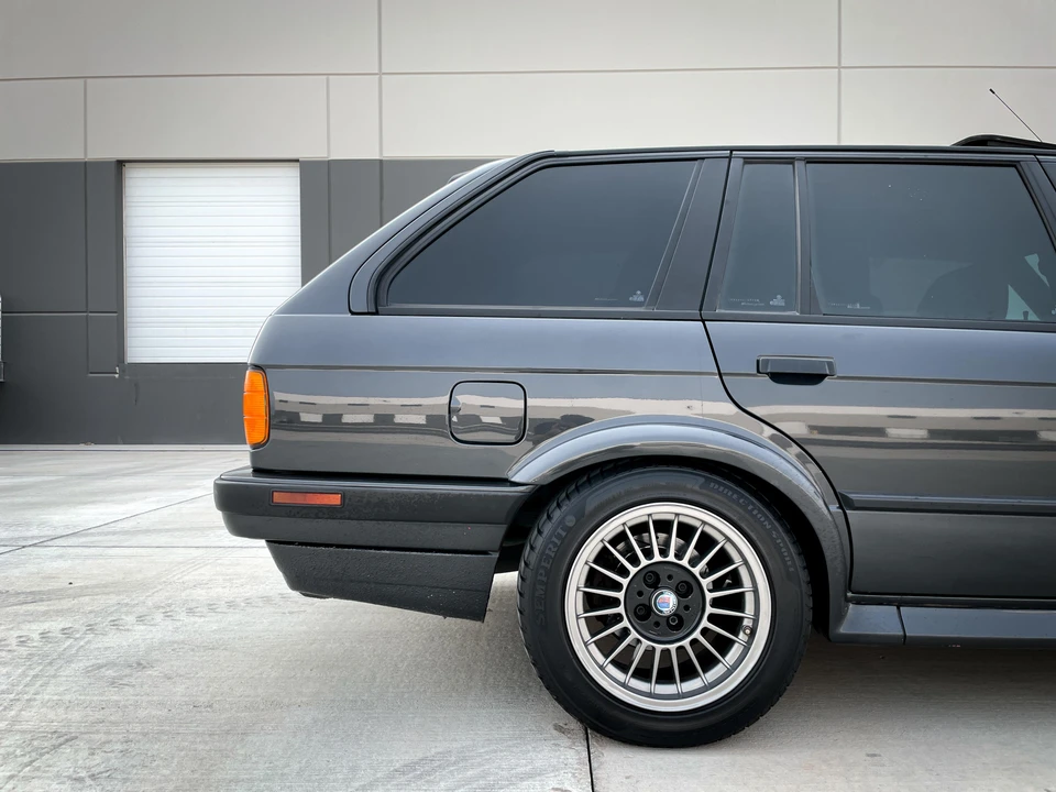 1993 BMW E30 3 Series - Image 25 of 31