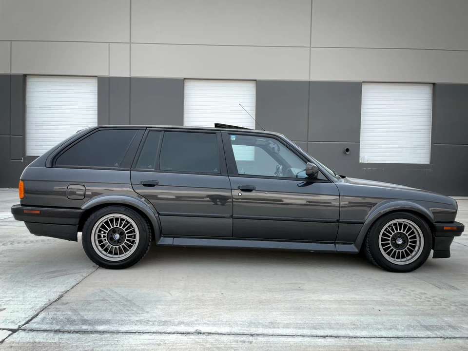1993 BMW E30 3 Series - Image 11 of 31