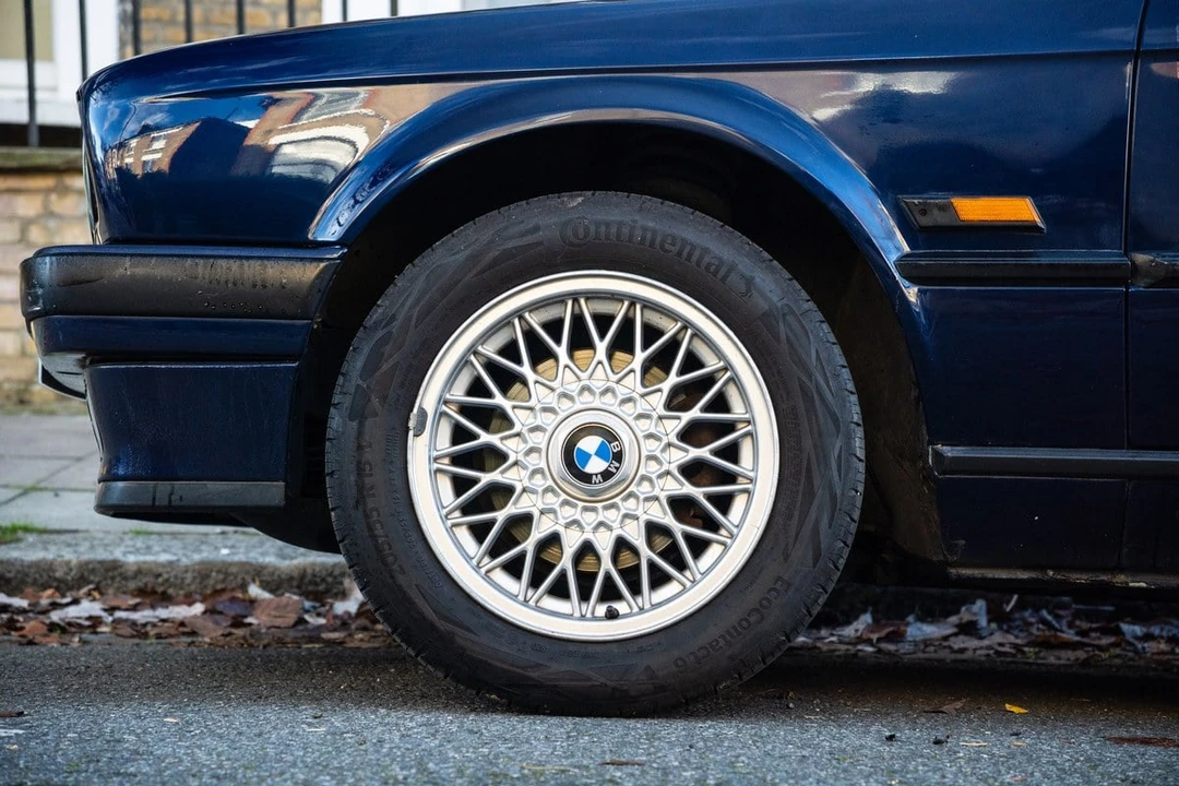 1993 BMW E30 3 Series - Image 17 of 30