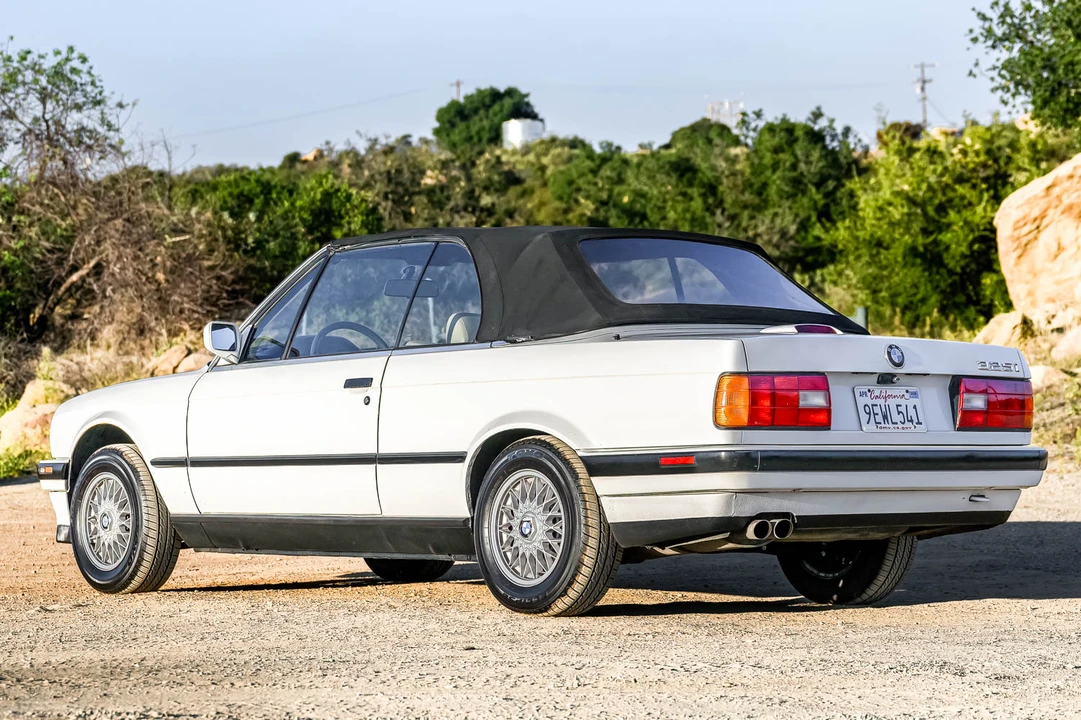 1993 BMW E30 3 Series - Image 17 of 31