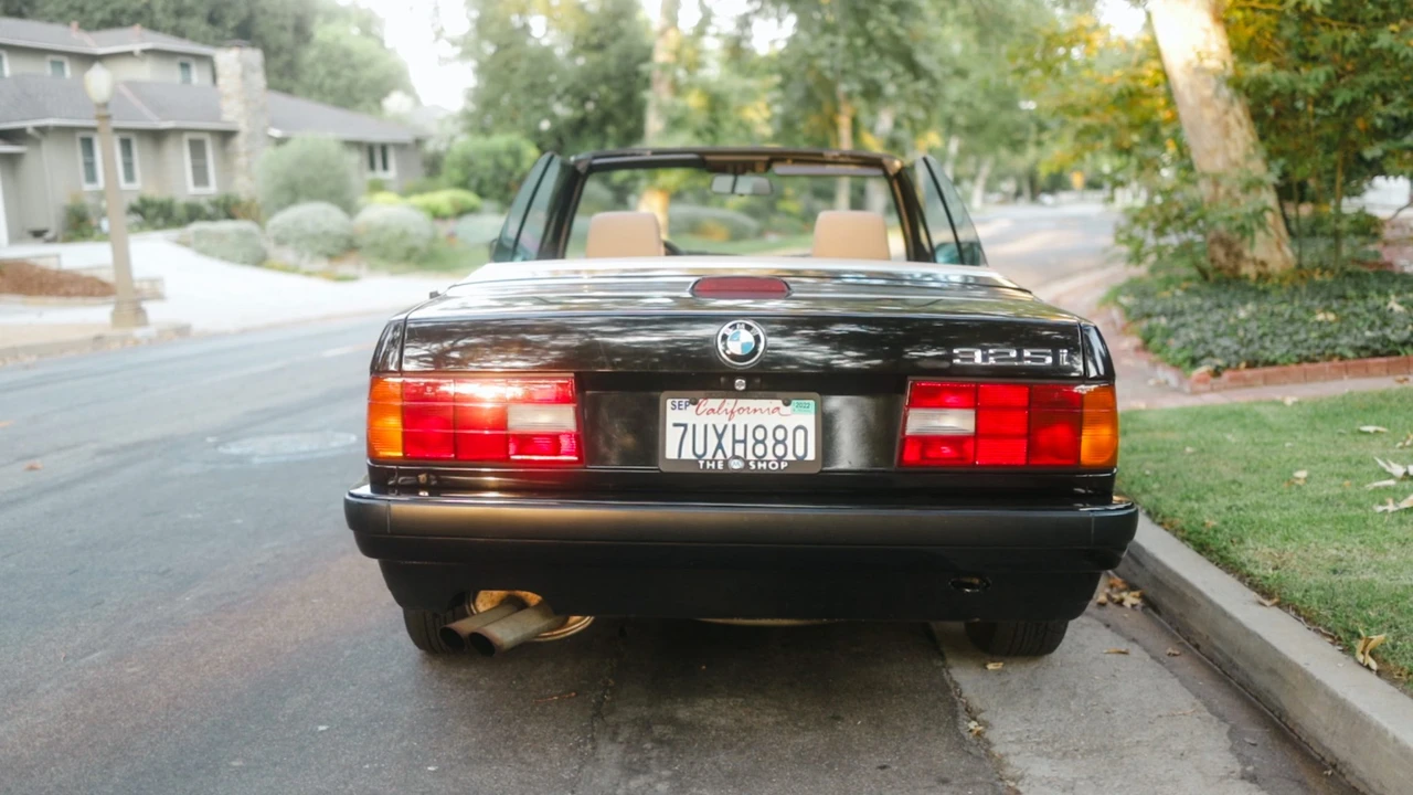 1993 BMW E30 3 Series - Image 11 of 31