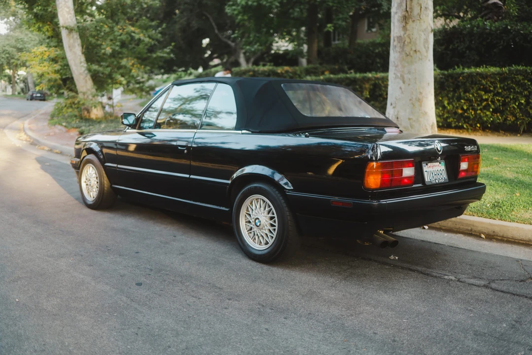 1993 BMW E30 3 Series - Image 9 of 31