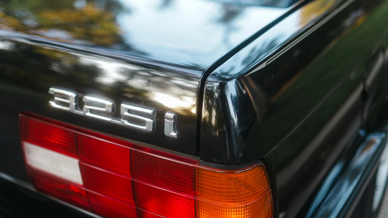 1993 BMW E30 3 Series - Image 30 of 31