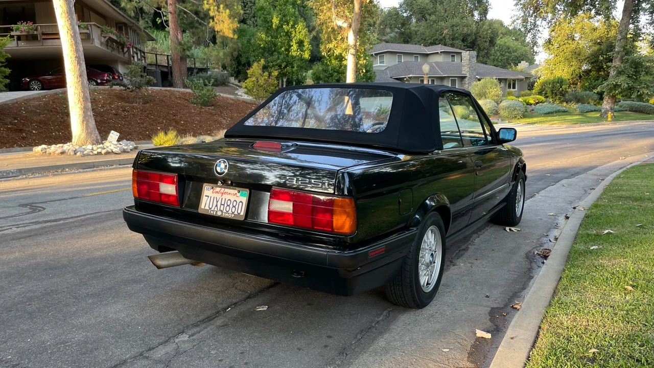 1993 BMW E30 3 Series - Image 13 of 31