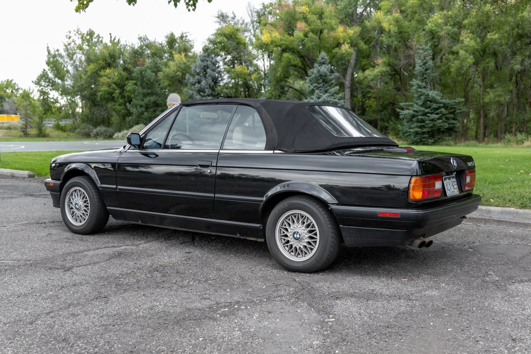 1993 BMW E30 3 Series - Image 14 of 31