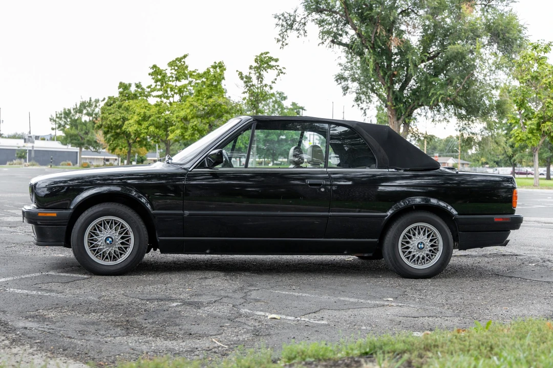 1993 BMW E30 3 Series - Image 13 of 31