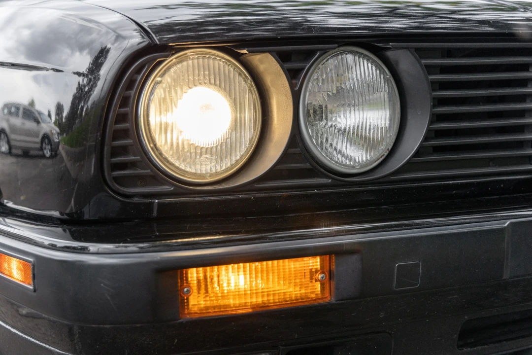1993 BMW E30 3 Series - Image 25 of 31