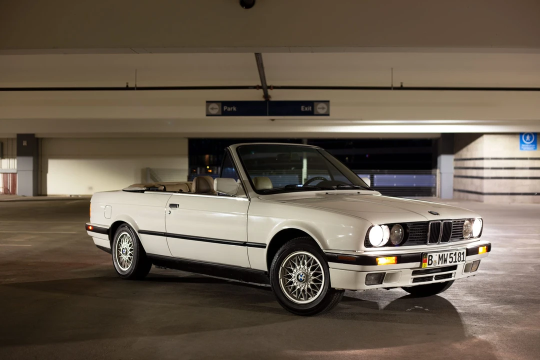 1993 BMW E30 3 Series - Image 10 of 31