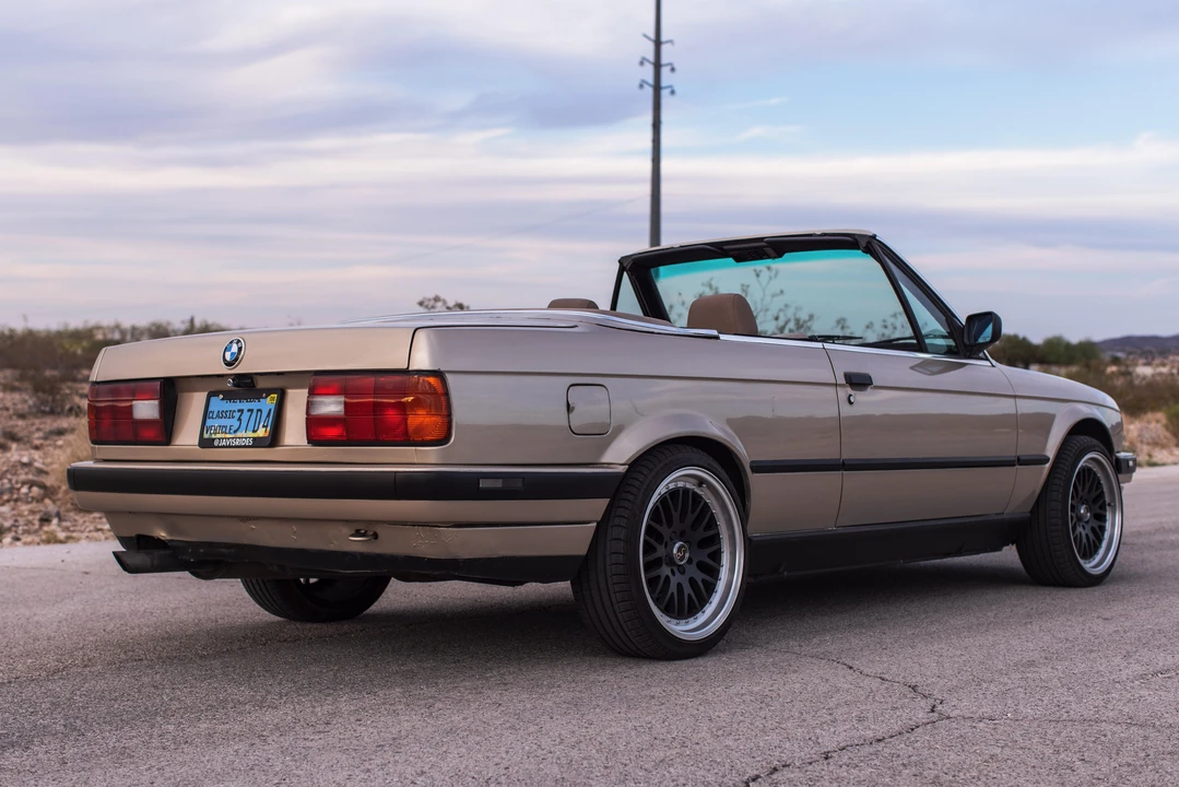 1993 BMW E30 3 Series - Image 10 of 31