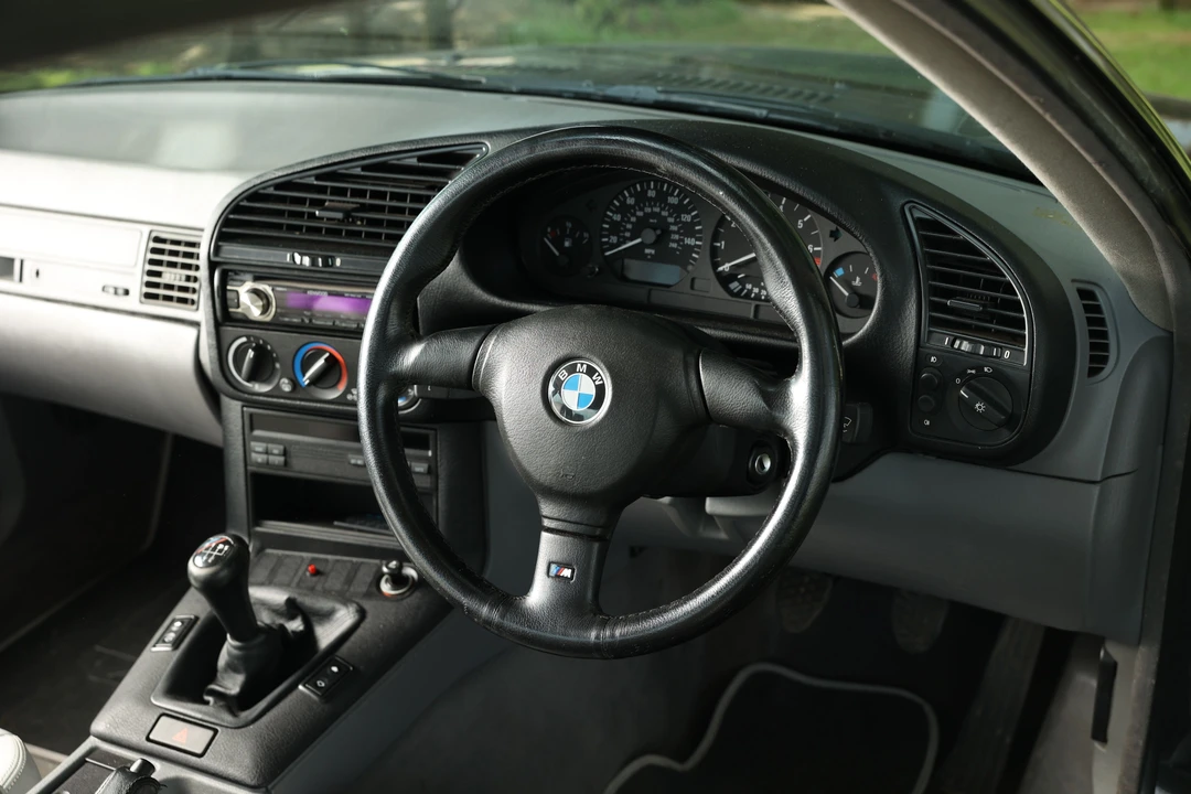 1993 BMW E36 3 Series - Image 7 of 19