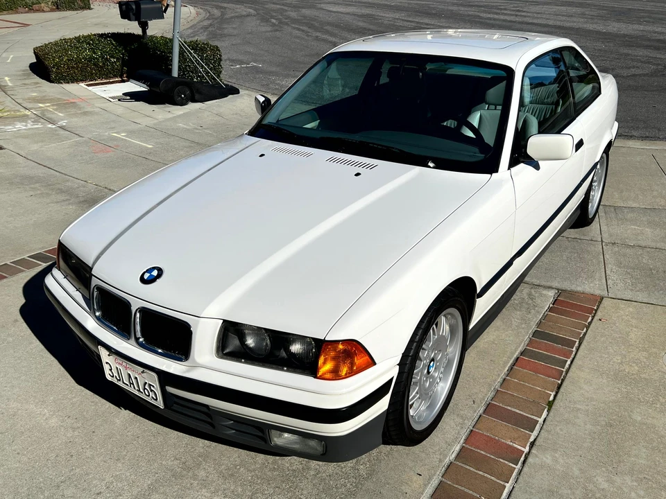 1993 BMW E36 3 Series - Image 7 of 31