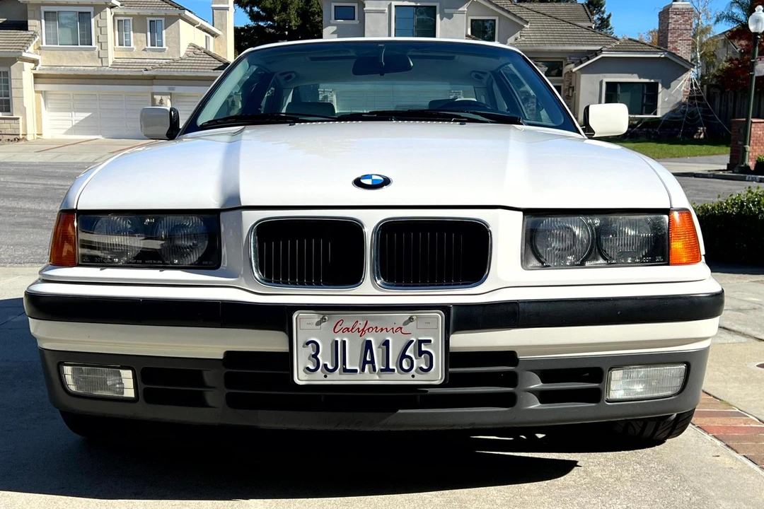 1993 BMW E36 3 Series - Image 2 of 31