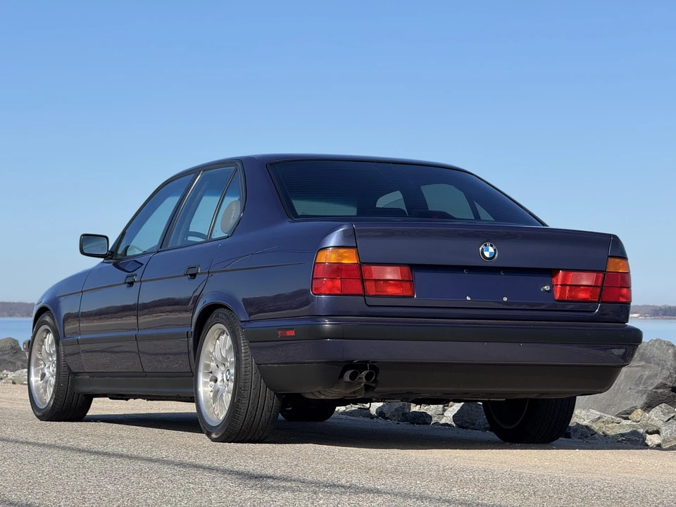 1993 BMW E34 5 Series - Image 30 of 31