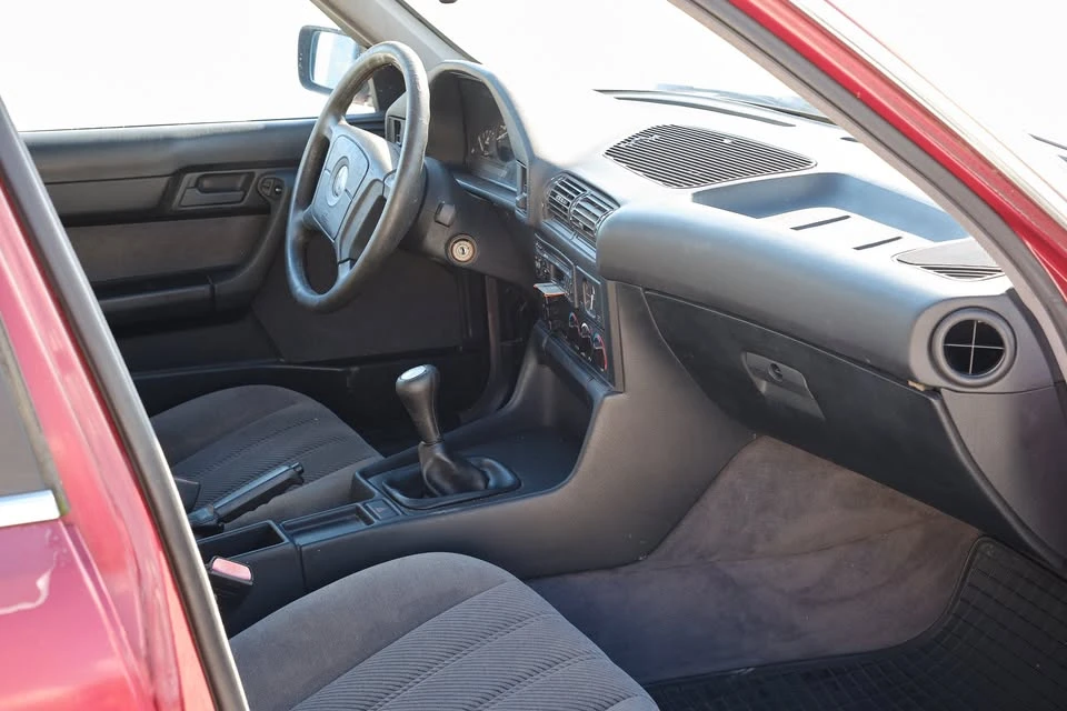1993 BMW E34 5 Series - Image 16 of 20