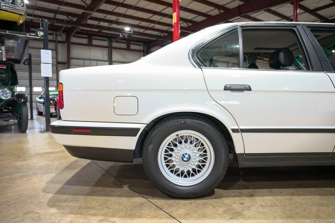 1993 BMW E34 5 Series - Image 9 of 21