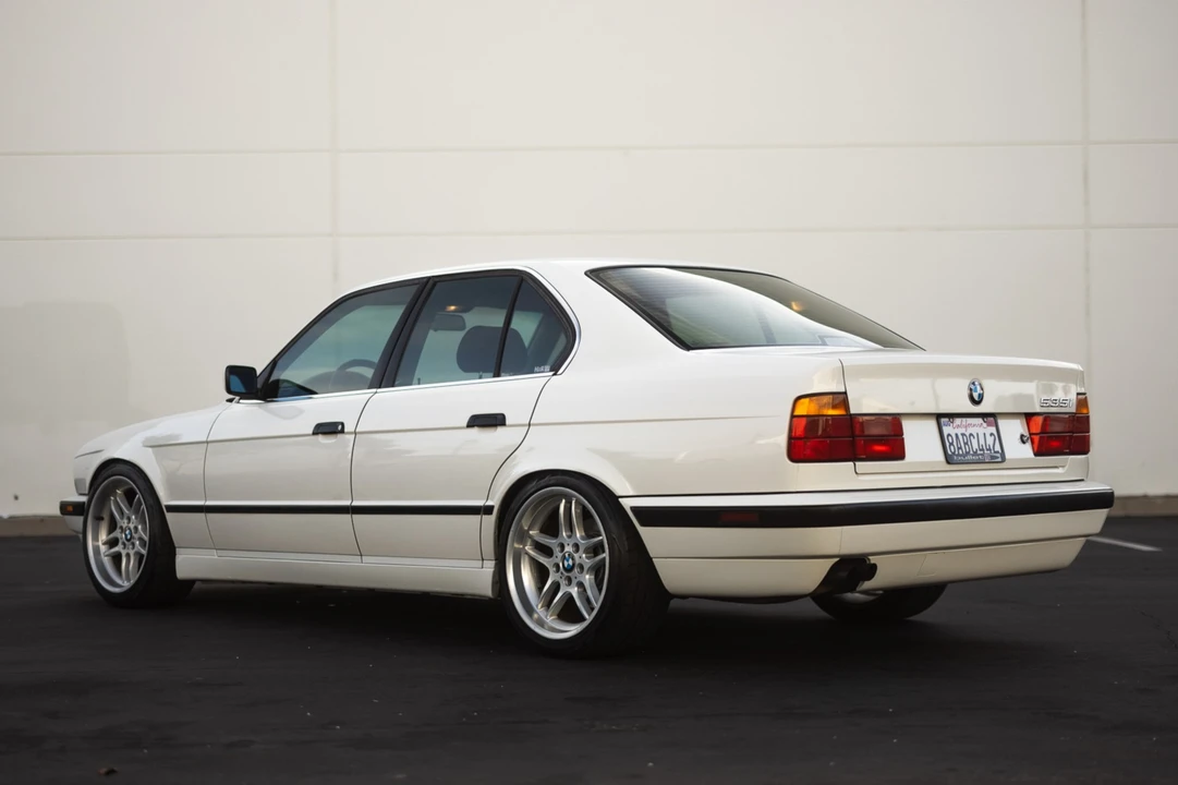 1993 BMW E34 5 Series - Image 11 of 31