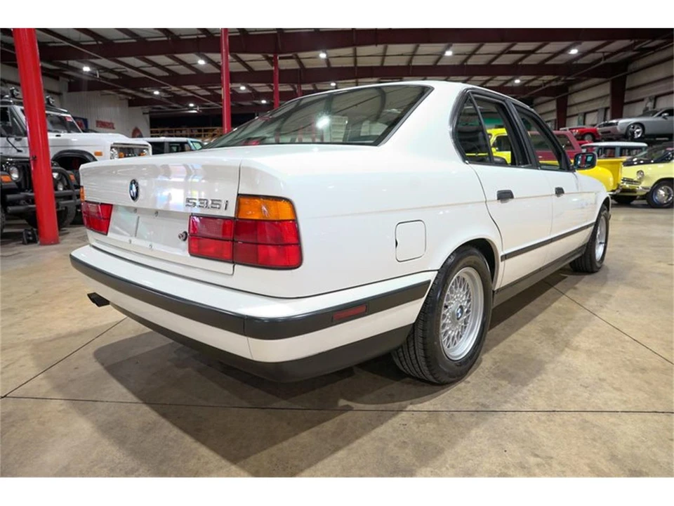 1993 BMW E34 5 Series - Image 8 of 31