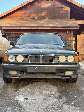 1993 BMW 7 Series 740i Sedan 4D