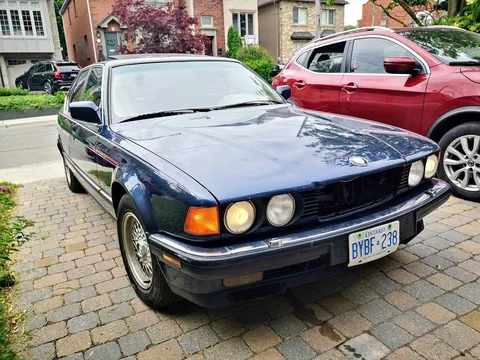 1993 BMW 740i