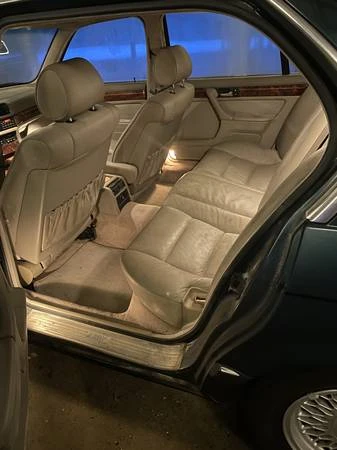 1993 BMW E32 7 Series - Image 8 of 10