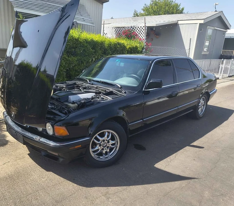 1993 BMW E32 7 Series - Image 2 of 10