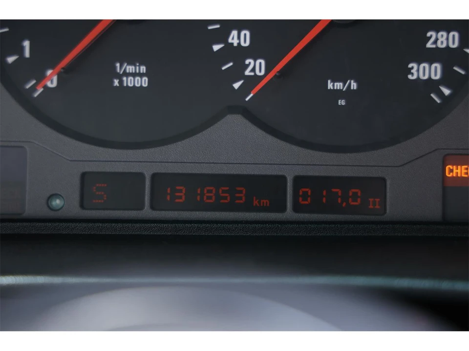 1993 BMW E31 850CSi - Image 26 of 31